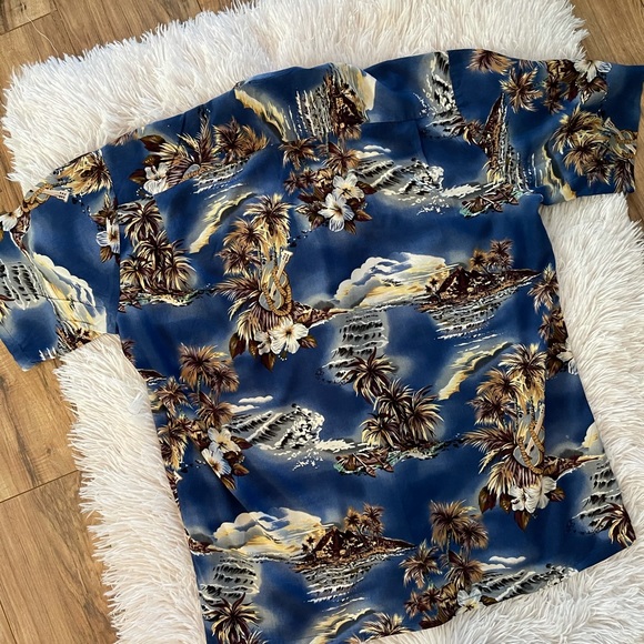 Hilo Hattie Hawaii Aloha Guitar Rayon Shirt, sz L - Picture 6 of 10